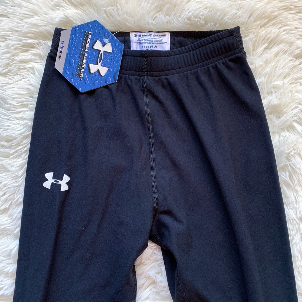 UNDER ARMOUR Black Leggings